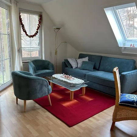 Apartment Waldhaus Frohsinn, Usedomer Strasse 17 In 17419 Seebad Ahlbeck *